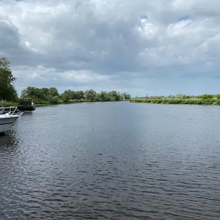 Schwimmpod An Der Peene Anklam Exterior photo