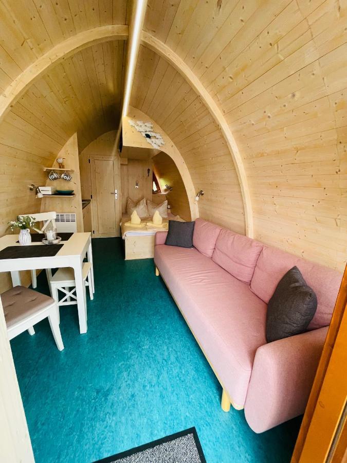 Schwimmpod An Der Peene Campsite *